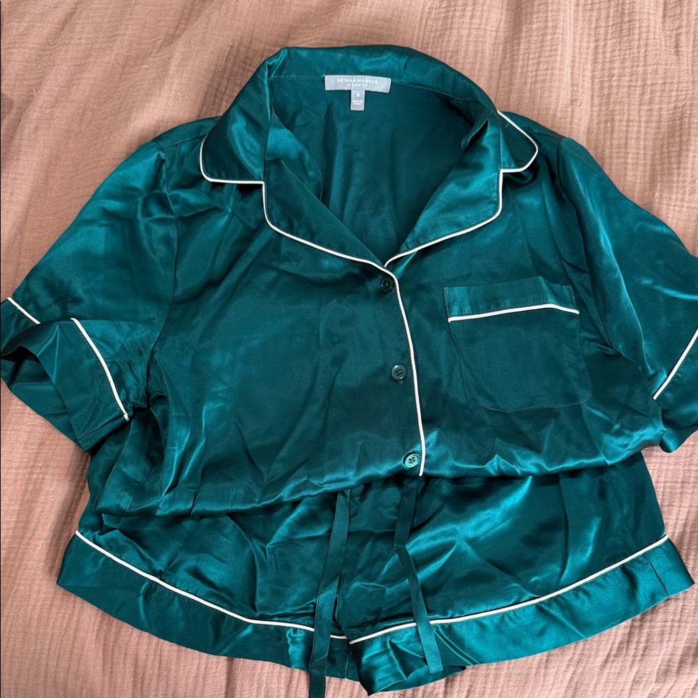 Neiman Marcus Teal Satin Pajama Set with White Trim